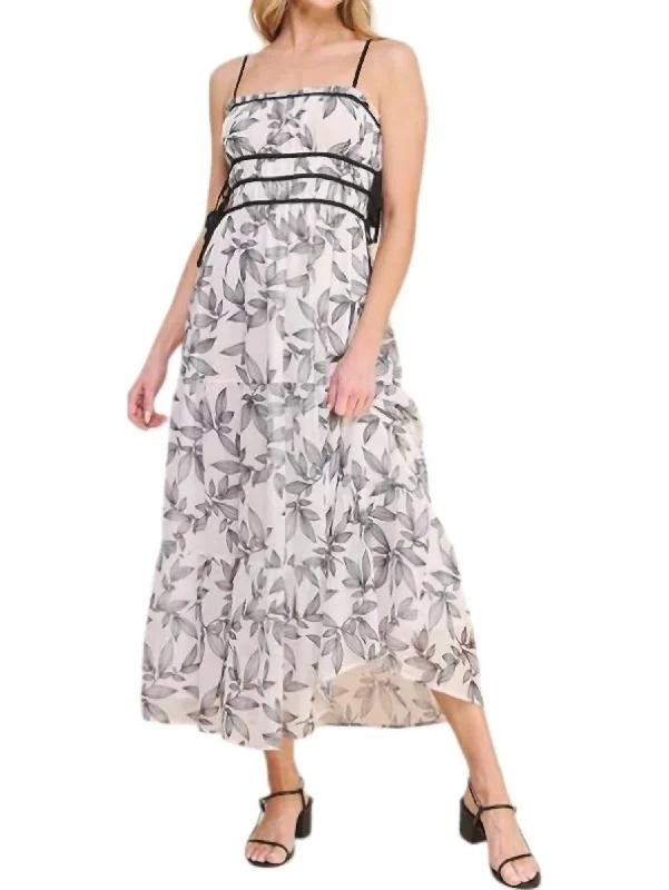 Affordable Online Boutiques Leaf Maxi Dress In Off White/black