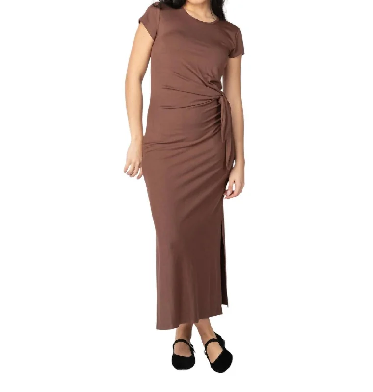 Minimalist Style Catalina Midi Dress In Cocoa