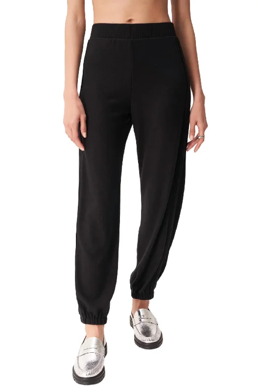 Limited Stock, Big Discounts Just Relax Cozy Jogger In Black