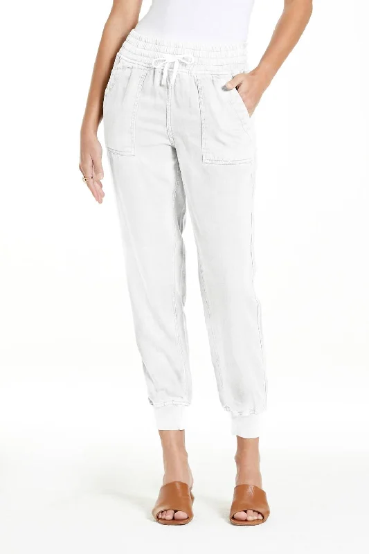 Edgy Fashion Jacey Super High Rise Cropped Jogger In White