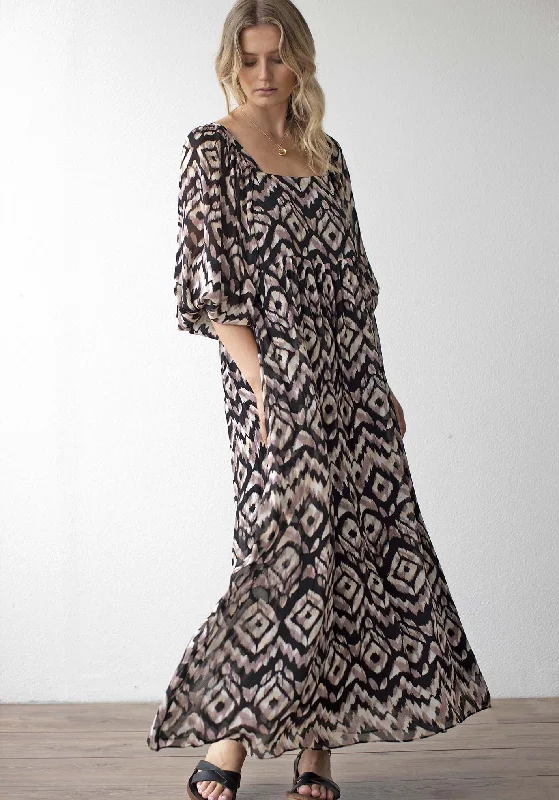 Discount Store Expedition Tribal Sleeve Maxi Dress