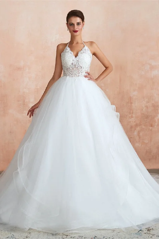 Timeless Classics Ball Gown Halter Sleeveless Sequins Appliques Tulle Court Train Wedding Dresses WH30368