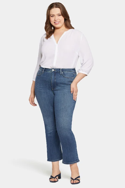 Early Bird Offer Slim Bootcut Ankle Jeans In Plus Size - Serendipity