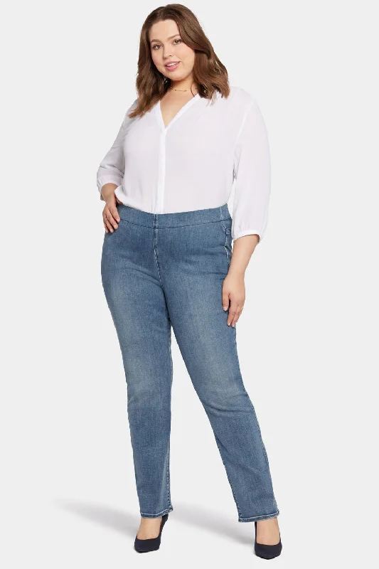 Travel Essentials Pull-on Straight Jeans In Plus Size - Pristine