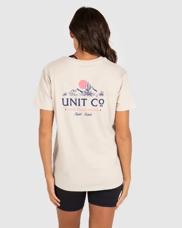 Fashion Sale UNIT Outback Ladies T-Shirt