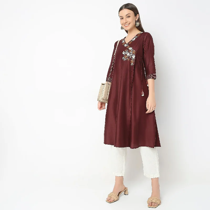 Clearance Event Flare Fit Embroidered Kurta