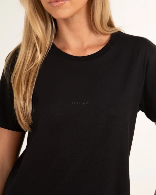 Online Boutiques Affordable UNIT Studio Ladies T-Shirt