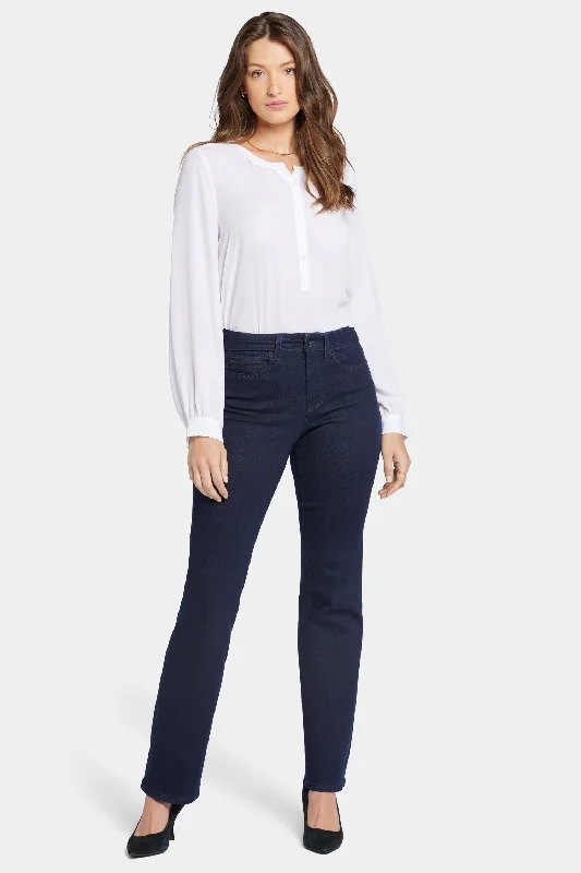 Trending Items Blake Slim Flared Jeans In Petite - Rinse