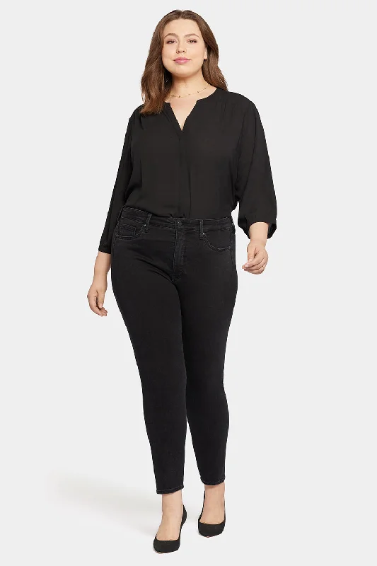 Sustainable Fashion Extravaganza Le Silhouette Ami Skinny Jeans In Petite Plus Size - Stellar