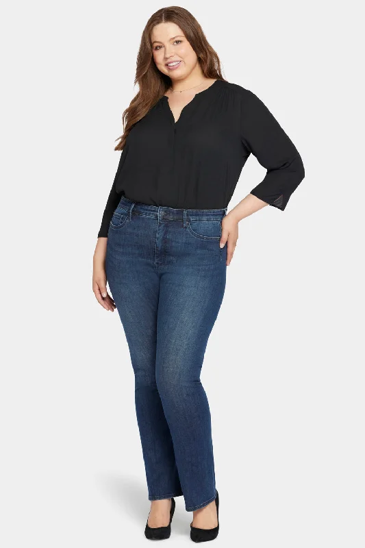 Clothes For Women Le Silhouette Slim Bootcut Jeans In Plus Size - Precious