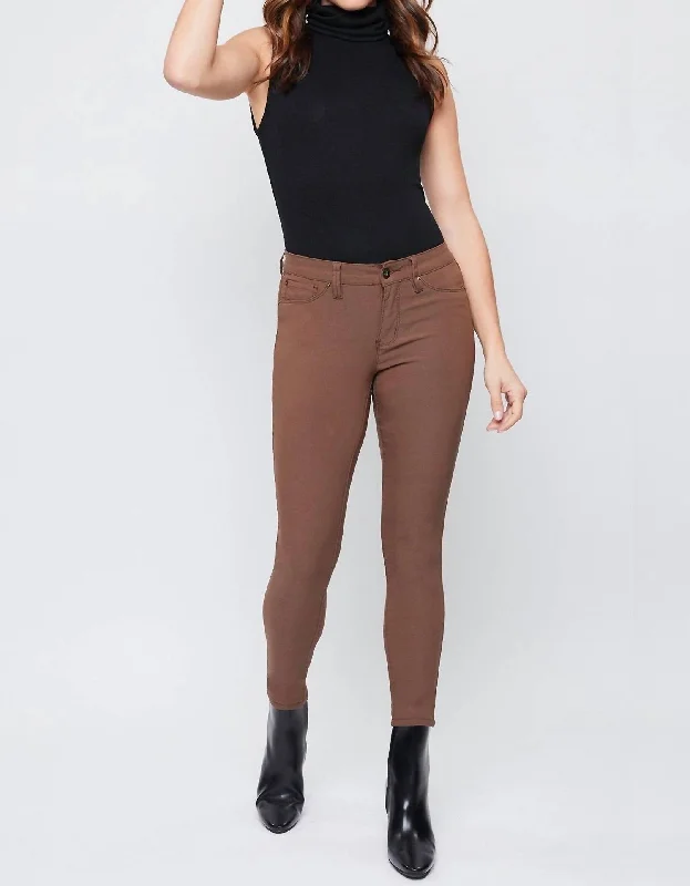 Limited Edition Missy Hyperstretch Skinny Jean - Petite In Walnut